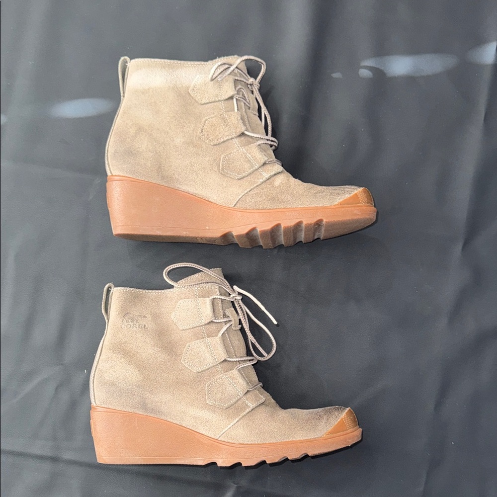 Sorel Taupe Suede Wedge Lace-Up Ankle Booties - Picture 3 of 8